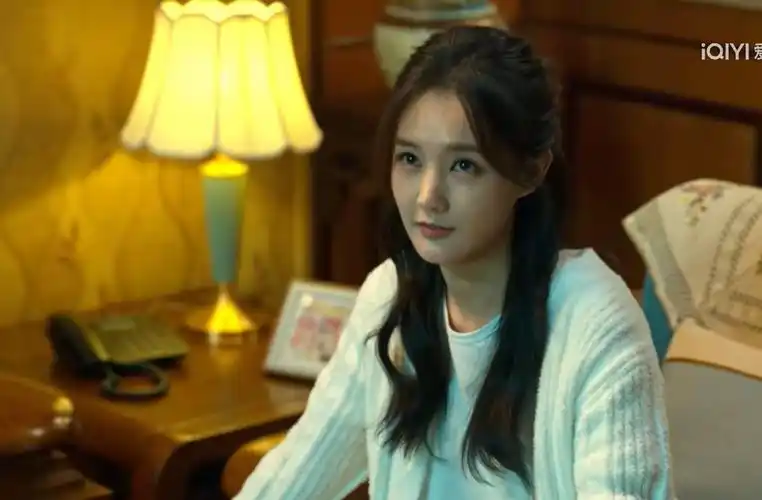 狂飙孟钰是谁演的 孟钰的扮演者李一桐个人资料简历背景介绍