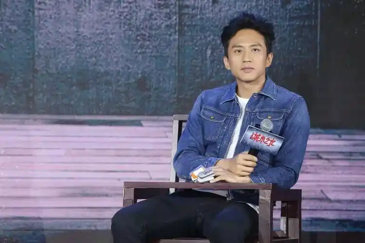 导演兼编剧徐纪周,小说作者雷米,主创邓超,阮经天,刘诗诗,林嘉欣