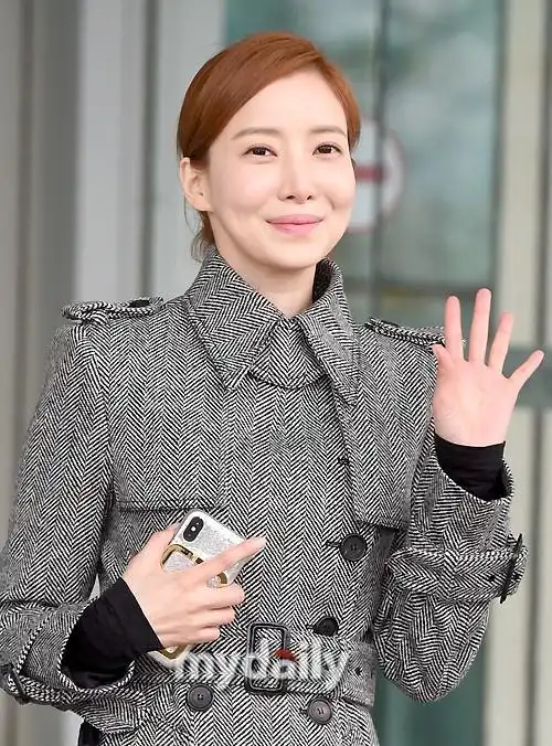 mdphoto李泰兰尹世雅等韩国艺人飞往普吉岛享天空之城奖励休假