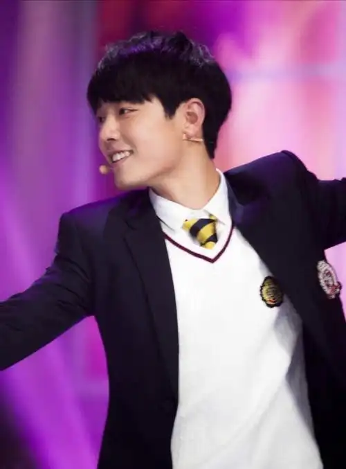 肖战忙于新戏与王一博今非昔比