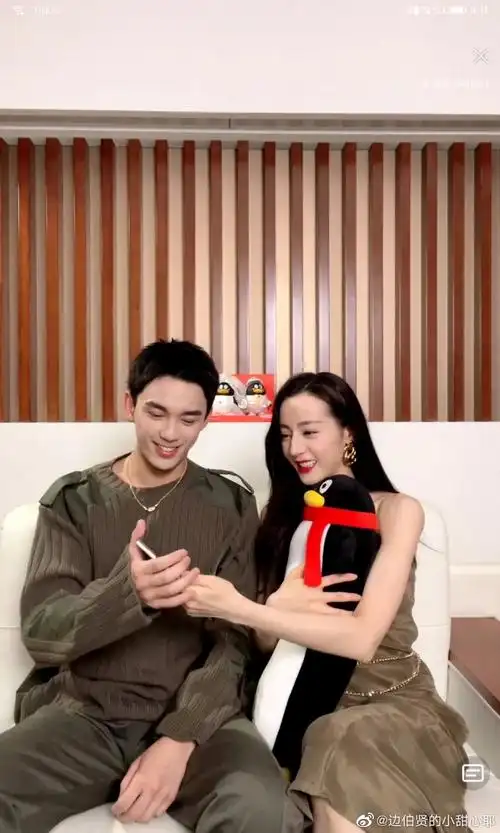 扫楼直播热巴吴磊