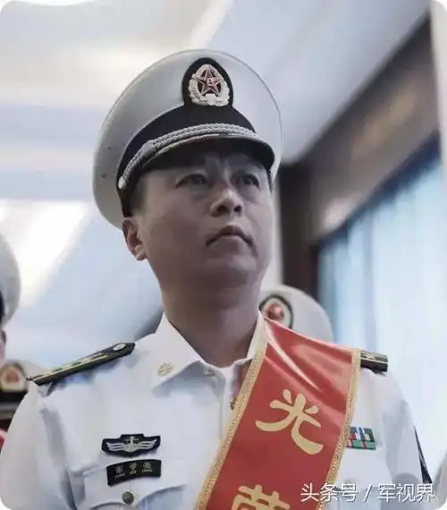 再见海军,今天我转业了