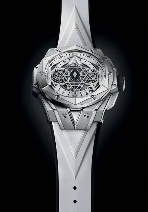hublot宇舶表推出全新白色款bigbangsangbleuii刺青腕表