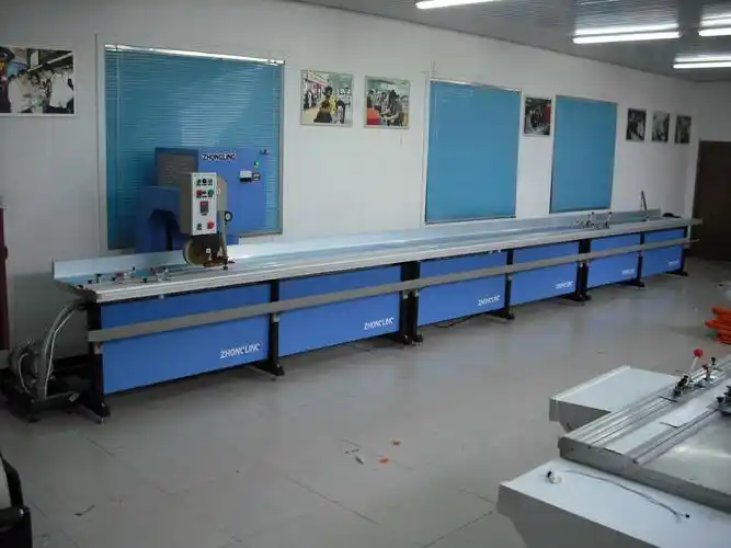 连续式pvc拼接机