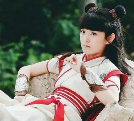 蒋依依真人版《哪吒》未播先火,看到男主扮演者,网友:熬夜也追_剧中