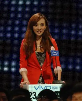 非诚勿扰孟雪个人资料简历 孟雪和谁牵手成功了