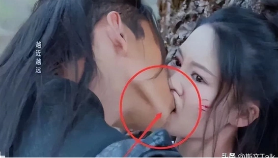 难怪吴京不建议女孩进娱圈看杨幂吻戏被男演员亲到变形就知道了