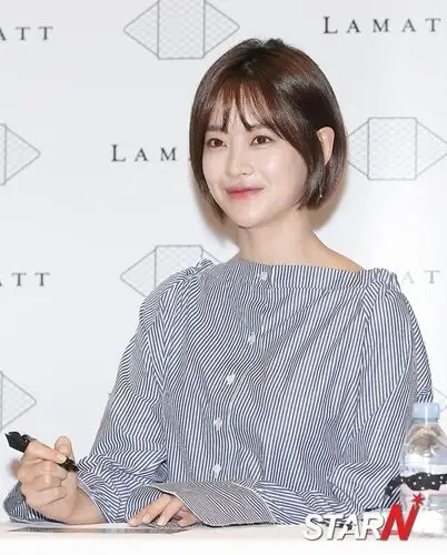 starn聚焦吴涟序酒窝女神变身短发不变