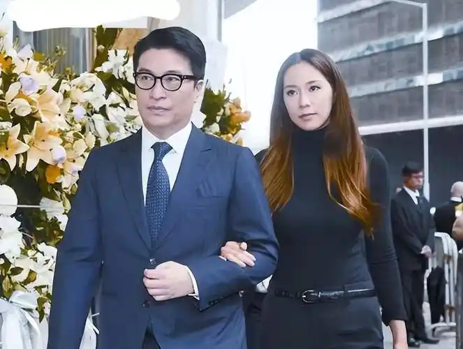 徐子淇_李嘉诚_豪门