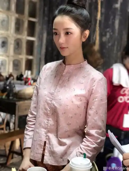 原创《小娘惹》火场戏全程无特效,女主肖燕置身火海称:用生命在拍戏