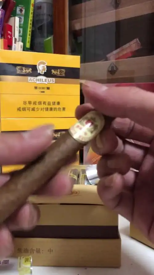 王冠原味一号手卷雪茄十支装长度130直径148环经465