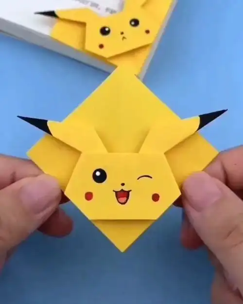 皮卡丘折纸(twi:gtpct2pj0731011)    #手工#cr:林萍在日本的微博视频