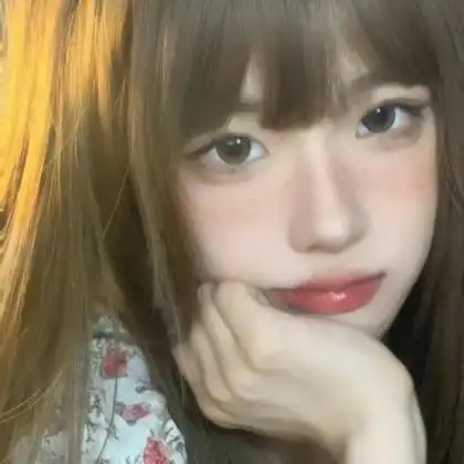 简约头像女干净简单气质图片_女生头像_头像屋