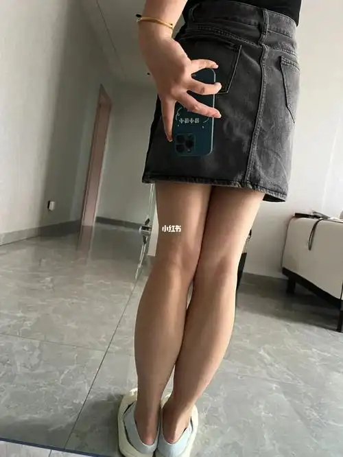 为啥我的腿后面看是这样的