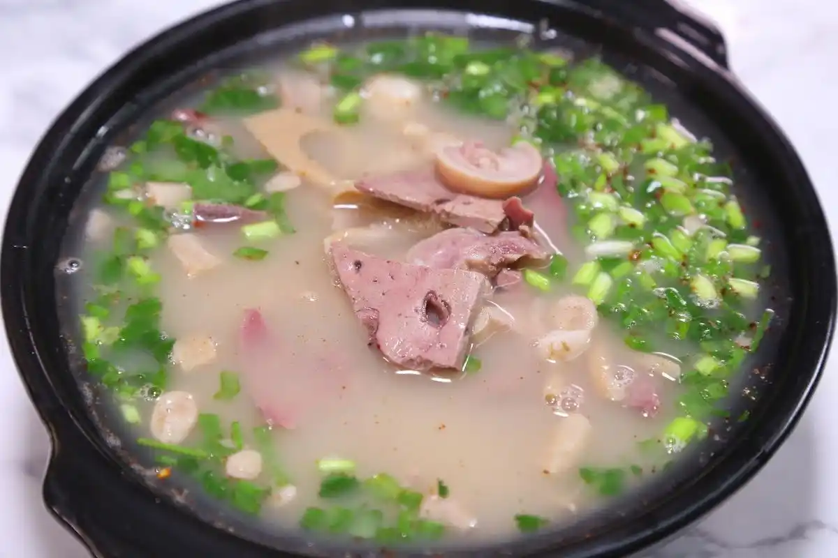 最好喝的羊杂汤,汤香味浓,口感筋道,温暖你整个冬天