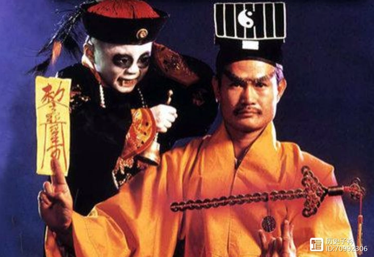 "僵尸"为何都穿清朝官服?有何历史渊源?并非胡扯,其实有依据