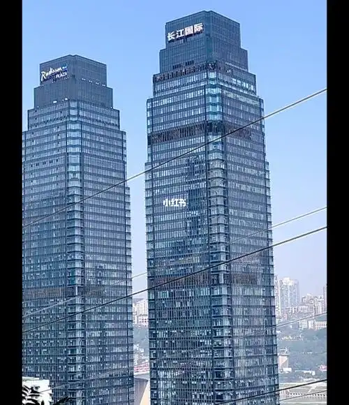 又在想那两栋楼了#重庆  #时代峰峻