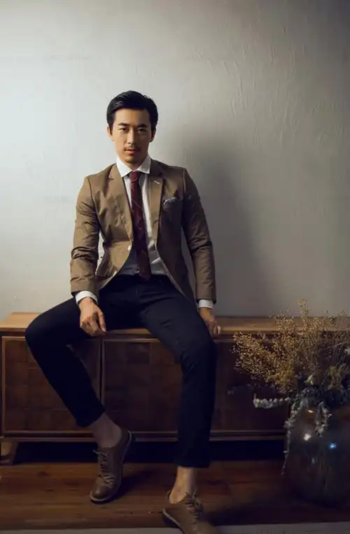 拍婚纱照男士发型有哪些?