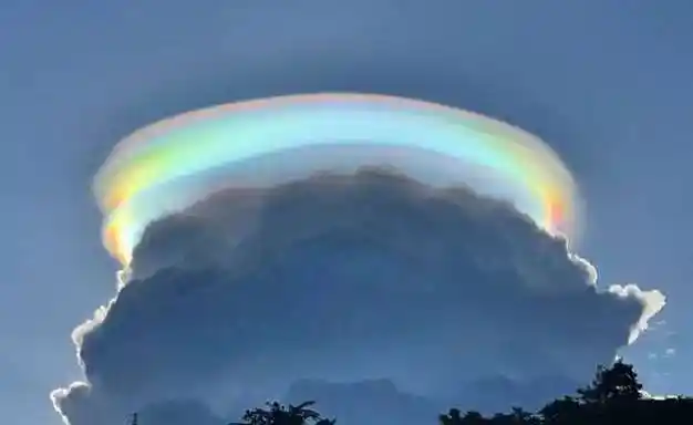 威力堪比32颗核弹台湾发生25年来最大地震震前曾出现怪异云彩