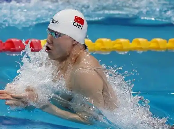 运动员很高光的一年,也是整个中国游泳队向世界泳迷证明实力的一年