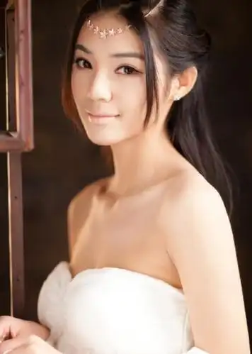 《百里挑一》女嘉宾赵洁相关资料并图片