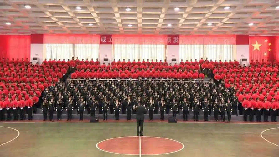 火箭军喜迎国庆节