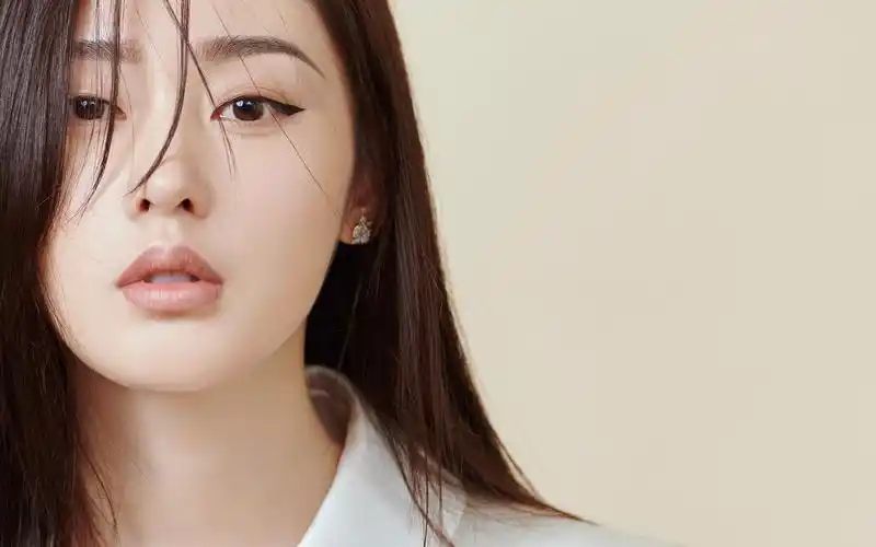 张天爱优雅干练写真桌面壁纸高清大图预览1920×1200_大陆明星下载_美