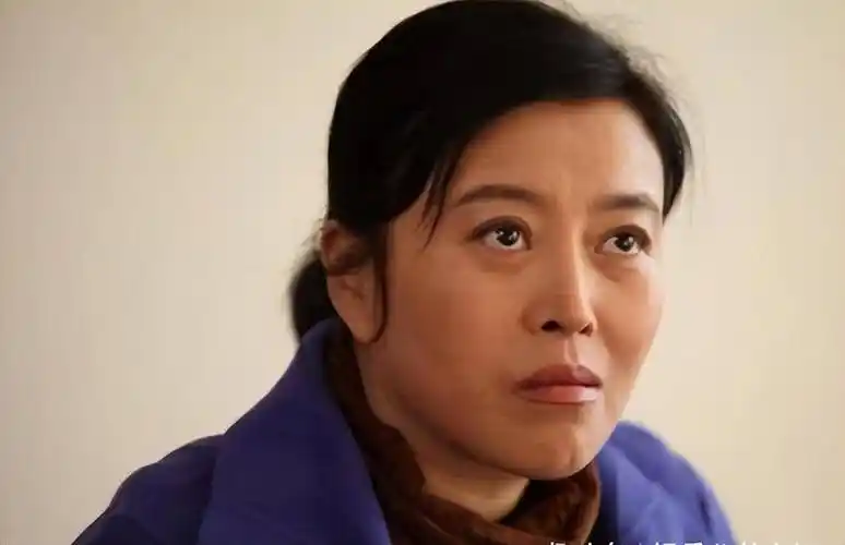 当今的年青人,对丁嘉丽影像深入的脚色,非恶婆婆,暴徒脚色莫属了,固然