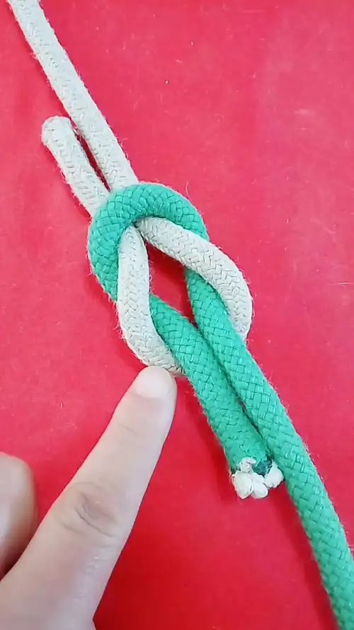 平结正确与错误的打结方法!