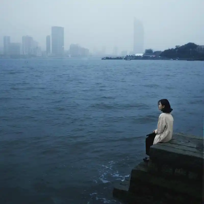 女头 短发 小清新