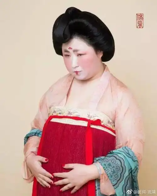 唐朝胖仕女吃汤圆组图走红真人我们找到了简直太可爱了