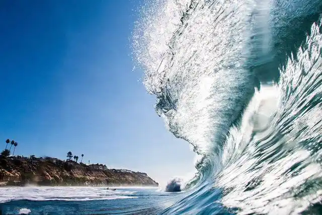 上海海啸,中国历史上最严重的一次台风,随之造成海啸,吞没了上10万的