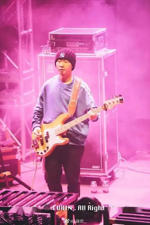 演出回顾赫兹乐队造梦机器巡演兰州站