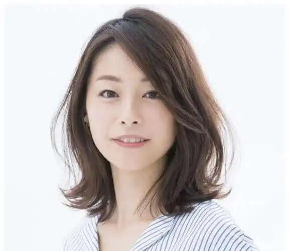 重要提醒:最适合中年女人的发型"齐肩发",洋气显年轻又知性