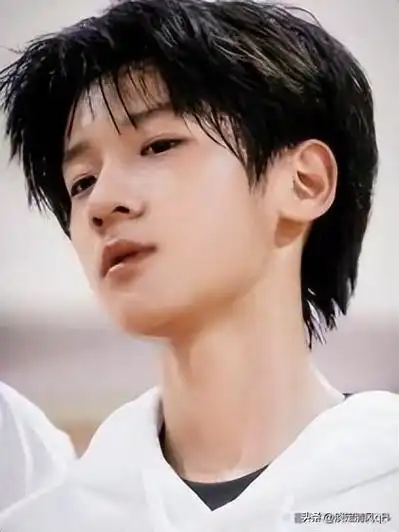 张峻豪恳求参加出道战