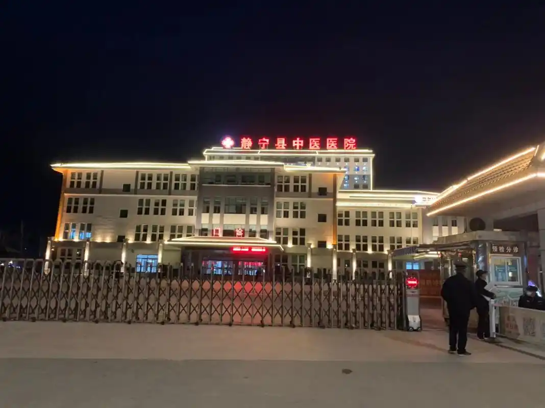 终于还是熬到了晚婚和被催婚的年纪,但是宁愿单着也