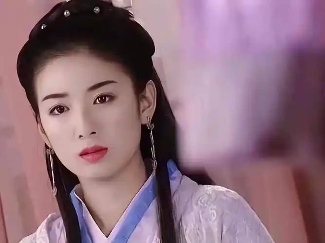 20年前的剧照火上热搜,网友:岁月不败美人_女儿_剧中_花轿