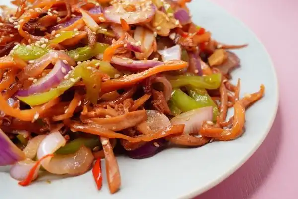 没有感情的肥宅拔草机做的辣炒鱿鱼干