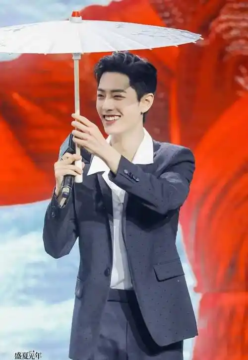 原创治愈舒心那些年肖战一笑倾心的名场面