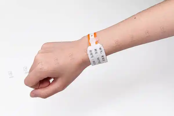 用于icu的腕带有哪些特别之处?_患者