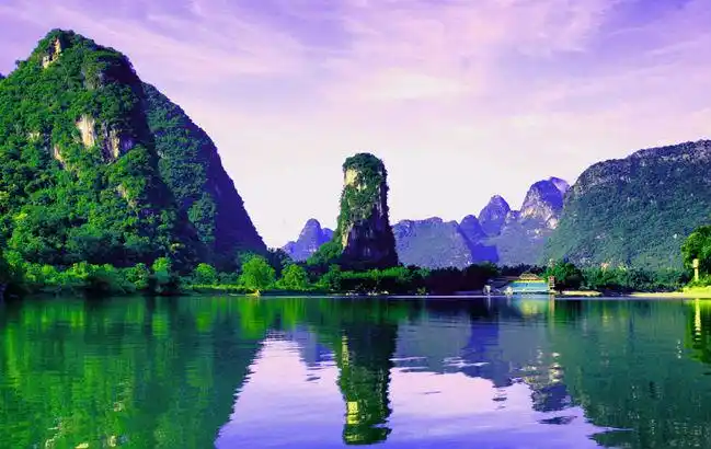 游走阳朔 仿佛置身于一副即成的山水风景画之中