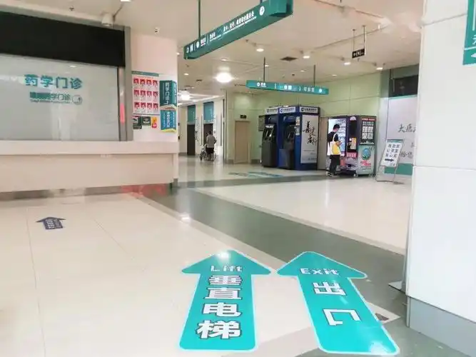 重要提示 | 明天起,我院门诊出入口将实行单向通行,出口位置和路线有