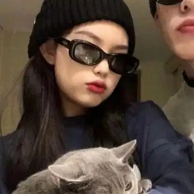 带画字的四字网名