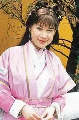 小昭(江希文饰演)