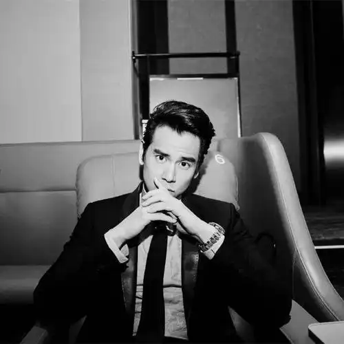 微信头像彭于晏