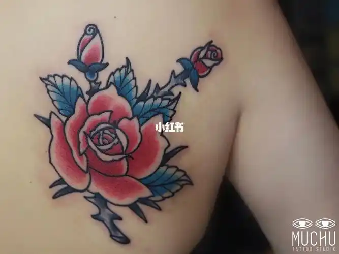 纹身  #纹身师的日常  #鲜花分享  #oldschool  #第一个纹身