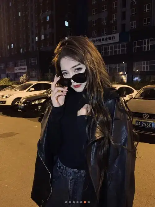 精神社会女网红秋冬外套快手巨婴同款帅气机车pu皮衣夹克外套潮