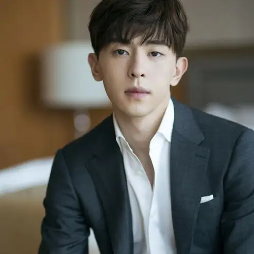 邓伦高清壁纸 手机_邓伦壁纸手机