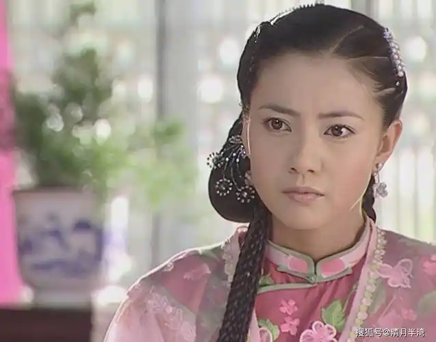 别看现在的郝蕾中年发福,颜值巅峰期的她,连高圆圆都得甘拜下风