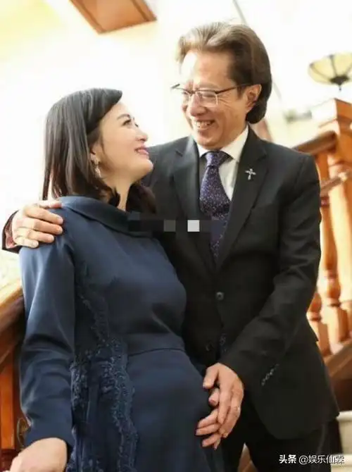 而回顾之前她怀孕期间,李文辉为了让妻子的心情变好一些,推掉了自己手
